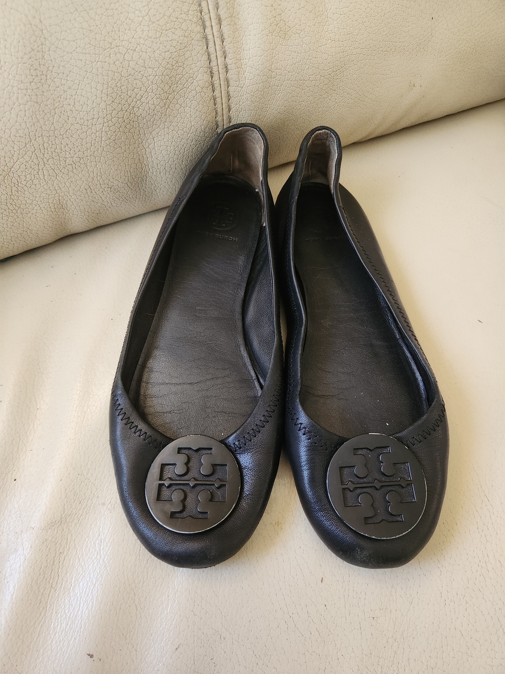 Tory Burch Black Leather Logo Ballet Flats